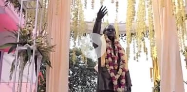 पटना ग्रामीण: महावीर कैंसर संस्थान में पद्मश्री आचार्य किशोर कुणाल की प्रतिमा का मुख्यमंत्री ने किया अनावरण, किरण भी मौजूद