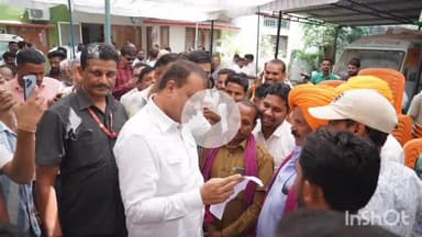 धार: नेता प्रतिपक्ष उमंग सिंघार पहुंचे धार, कार्यकर्ताओं ने किया स्वागत