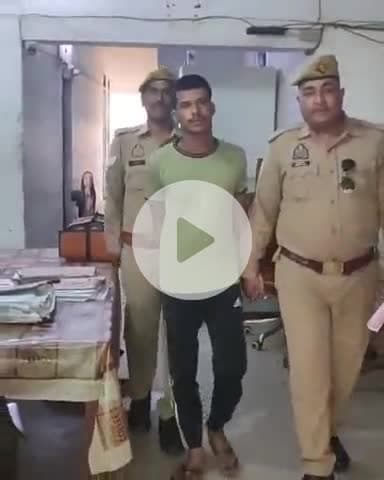 कानपुर: चकेरी थाने की पुलिस ने नेतमंचा और कारतूस के साथ एक आरोपी को किया गिरफ्तार