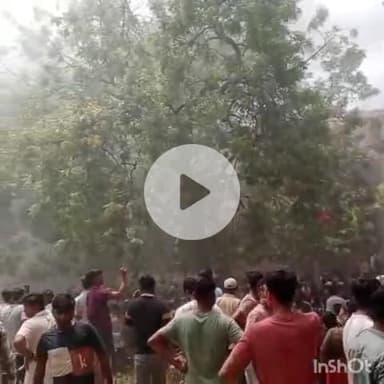 અમદાવાદ શહેર: પ્લેન ક્રેશની દુર્ઘટના બાદ આગ પર કાબૂ લેવા અને રેસક્યુ કામગીરી હાથ ધરાઈ