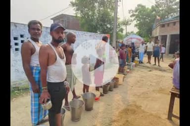 तुलसीपुर: सिरसिहवा गांव में जल संकट, दर्जनों नलों से पानी आना बंद, ग्राम प्रधान द्वारा टैंकर से कराई जा रही जलापूर्ति