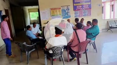 बेरमो: बेरमो प्रखंड कार्यालय में लगा जनता दरबार, ग्रामीणों ने रखीं अपनी समस्याएं