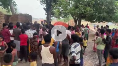 गिरिडीह: चिरूडीह गांव में नाबालिग की जबरन शादी, बनवासी विकास आश्रम के कार्यकर्ता ने जमुआ बीडीओ से कार्रवाई की मांग की