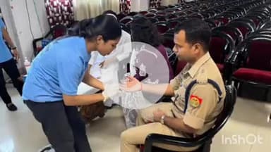देेेवरिया: विश्व रक्त दिवस के अवसर पर पुलिस लाइन में आयोजित हुआ रक्तदान और नेत्र जांच शिविर