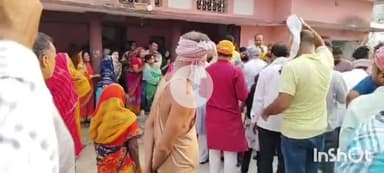 बलिया: सतनी सराय के पास रेलवे ट्रैक पर मिले क्षत-विक्षत शव की पहचान, पोस्टमार्टम के बाद परिजनों को सौंपा गया शव