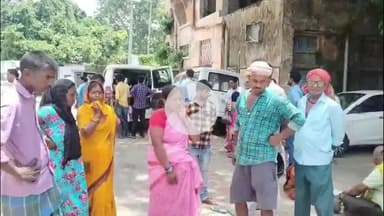 गिरिडीह: कृपालगंज में ननकी देवी की सड़क हादसे में मौत, सदर अस्पताल में हुआ पोस्टमार्टम