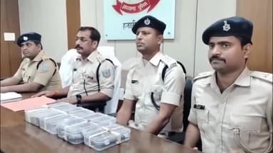 हज़ारीबाग: हजारीबाग पुलिस ने अवैध हथियार तस्करी का किया भंडाफोड़, दो तस्कर गिरफ्तार