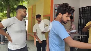 धनौरा: गजरौला कुमराला पुलिस चौकी के पास ट्रक की टक्कर से बाइक सवार युवक की मौत, साथी गंभीर हालत में