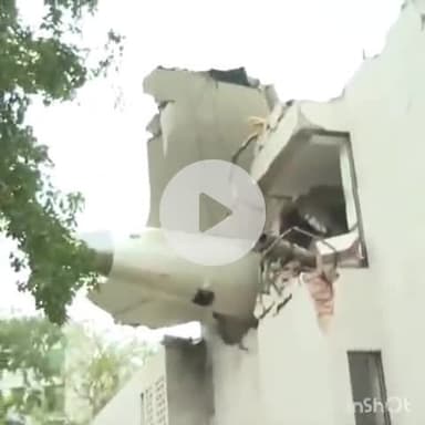 અમદાવાદ શહેર: PM નરેન્દ્ર મોદીએ ઘટના સ્થળની લીધી મુલાકાત