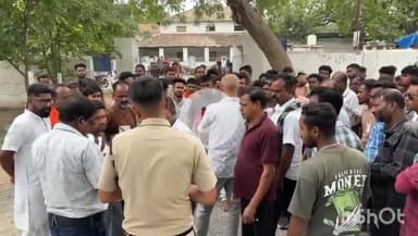 उदयपुर धरमजयगढ़: नीचेपारा में हुई मारपीट के मामले में धर्मजयगढ़ SDOP सिद्धांत तिवारी के आश्वासन के बाद माहौल हुआ शांत