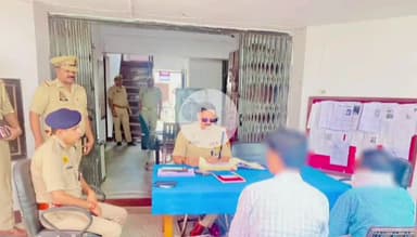 शाहजहांपुर: थाना समाधान दिवस के अवसर पर एसपी राजेश द्विवेदी ने थाना रामचन्द्र मिशन में जनता की शिकायतें सुनीं