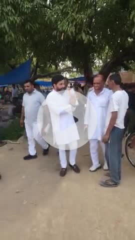 आज शाहजहांपुर के कस्बा जलालाबाद में पीडीए समीक्षा बैठक की अध्यक्षता समाजवादी पार्टी राष्ट्रीय प्रमुख महासचिव सलीम शेरबानी जी पूर्व केन्द्रीय मंत्री एवंम मुख्य अतिथि पूर्व चैयरमेन PCF लोकप्रिय सांसद बदायूं युवा दिलों की धड़कन आदरणीय आदित्य या