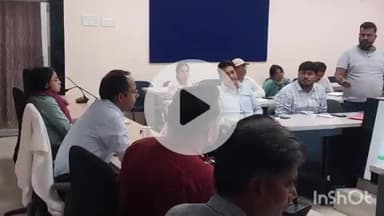 नवादा: समाहरणालय सभाकक्ष में पंचायत राज विभाग से संबंधित बैठक का आयोजन हुआ