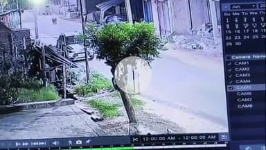 मंझनपुर: गांधी नगर में घर के बाहर खड़ी मोटरसाइकिल चोरों ने उड़ा ली, सीसीटीवी में कैद हुई वारदात, पुलिस जांच में जुटी