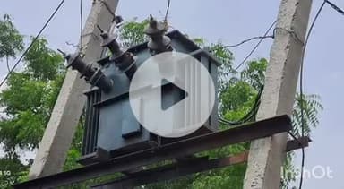 कुंडा: कुंडा तहसील के ग्राम सांभरपुर में एक सप्ताह के भीतर दूसरी बार जला 25 केवीए का ट्रांसफॉर्मर, लोग परेशान