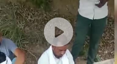 फतेहपुर: जाफरगंज के दलेलखेड़ा में जुआड़ियों को नहीं है किसी का भय, गांव के बाहर जंगल में सज रही जुएं की फड़, वीडियो हुआ वायरल