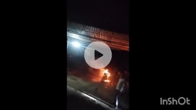 धार: धार जिले के ग्राम बोला में अज्ञात लोगों ने रूगनाथ ऊटवाल के घर पर बोला हमला