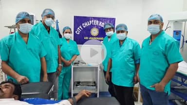 कोडरमा: सर्जन वीक कार्यक्रम के तहत सदर अस्पताल में ब्लड डोनेशन और फ्री सर्जरी कैंप का आयोजन