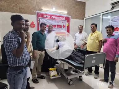 फिरोज़ाबाद: ट्रॉमा सेंटर ब्लड बैंक में विश्व रक्तदाता दिवस पर स्वैच्छिक रक्तदान शिविर सम्पन्न, रक्त की हर बूंद है जीवन का संचार