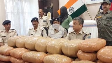 लोहरदगा: करीब ₹25 लाख के गांजे के साथ तस्कर गिरफ्तार, लोहरदगा पुलिस ने भारी मात्रा में गांजा किया बरामद