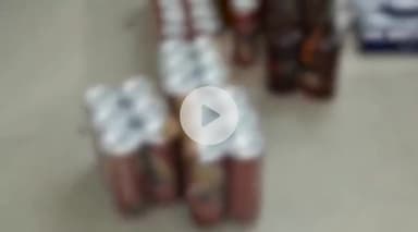 पटना ग्रामीण: मीठापुर सब्जी मंडी के एक कॉम्प्लेक्स में छापेमारी, सब्जी विक्रेता के फ्लैट से भारी मात्रा में शराब बरामद