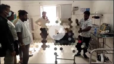 इटावा: फ्रेंड्स कॉलोनी इलाके में निर्माण कार्य करते समय मजदूर युवक की करंट लगने से हुई दर्दनाक मौत, डॉक्टर ने किया मृत घोषित