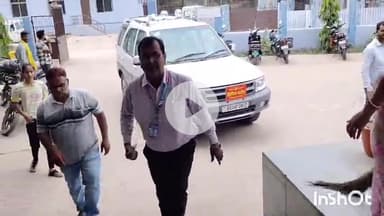 सासाराम: रोहतास में डॉक्टर मणिराज रंजन ने ट्रामा सेंटर का किया औचक निरीक्षण