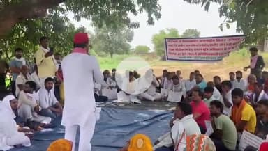 राजातालाब: गंजारी में किसानों के आंदोलन को समाजवादी पार्टी का मिला समर्थन, सपा प्रतिनिधि मंडल ने की मुलाकात