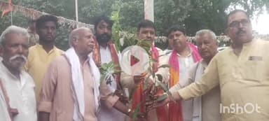 बलिया: नवादा मेन गेट के पास नीम करौली बाबा मंदिर का भूमि पूजन भाजपा जिलाध्यक्ष ने किया