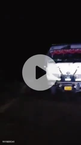 फतेहपुर: फ़तेहपुर में जिलाधिकारी के निर्देश पर संयुक्त टीम ने ओवरलोड वाहनों पर की कार्रवाई, 31 ट्रक डंफरों को सीज किया