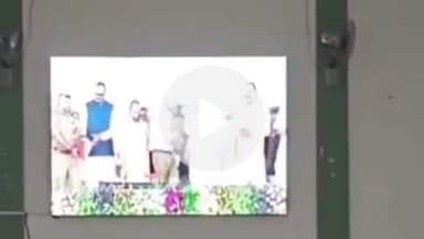 फिरोज़ाबाद: यूपी नगरिक पुलिस सीधी भर्ती 2023 के सफल अभ्यर्थियों को लखनऊ में नियुक्ति दी गई, लाइव प्रसारण पुलिस लाइन में देखा गया