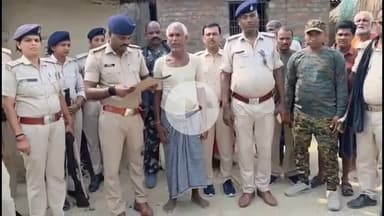 मोतिहारी: जिले के आदापुर थाना क्षेत्र में कुर्की के क्रम में धारा-395 के अभियुक्त बच्चा कुर्मी ने पुलिस के समक्ष किया आत्मसमर्पण