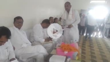 देवसर: बरगवां ब्लॉक में संगठन सृजन अभियान का आयोजन, सांसद सप्तगिरि उल्का उपस्थित रहे