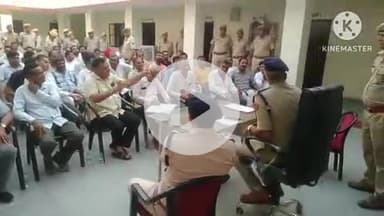 जालौर: शनिवार को शाम 7:00 बजे के करीब पुलिस थाना कोतवाली परिसर में आयोजित हुई सीएलजी बैठक