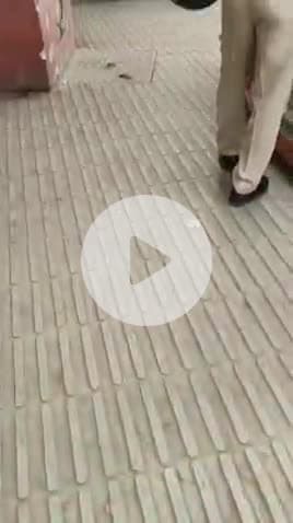 सुल्तानपुर: सुल्तानपुर बस स्टेशन परिसर में खड़ी अमेठी डिपो की बस के अंदर परिचालक की संदिग्ध परिस्थितियों में मिली लाश