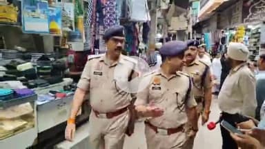 बरेली: बरेली में आईएमसी प्रमुख मौलाना तौकीर रजा खां ने एक बार फिर गिरफ्तारी देने का किया ऐलान, पुलिस फोर्स तैनात