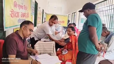 लोहरदगा: चुन्नीलाल स्कूल परिसर में सेवा भारती ने 157वां स्वास्थ्य शिविर किया आयोजित, 55 लोगों ने कराई नि:शुल्क जांच