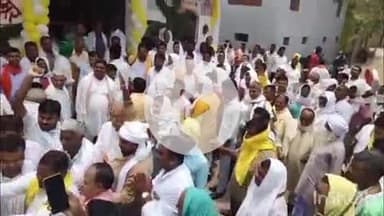 भभुआ: भभुआ में तैलिक गौरव भवन का उद्घाटन बिहार प्रदेश तैलिक साहू सभा के प्रदेश अध्यक्ष ने किया