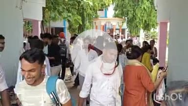 भभुआ: भभुआ में बनाए गए दो केंद्रों पर मजिस्ट्रेट व पुलिस की उपस्थिति में डीएलएड परीक्षा आयोजित की गई