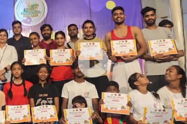 ओरमांझी: बिरसा मुंडा फन पार्क में अंतर्राष्ट्रीय योग दिवस से पहले योग उत्सव का आयोजन