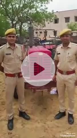 जालौर: कोतवाली पुलिस ने अवैध बजरी से भरी एक ट्रैक्टर-ट्रॉली को किया जब्त, चालक फरार
