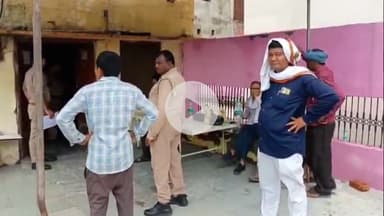 बरेली: बिथरी चैनपुर क्षेत्र के नवादिया झादा के चौराहे के पास तेज रफ्तार कैंटर ने कार में मारी टक्कर, कार सवार एक की हुई मौत