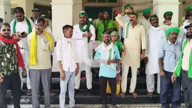 मंझनपुर: किसानों ने बिजली कटौती और लो-वोल्टेज के खिलाफ गोपसाहसा विद्युत उपकेंद्र पर किया जोरदार प्रदर्शन