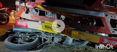 बलिया: सागरपाली–थम्हनपुरा मार्ग पर अनियंत्रित डीसीएम ने मचाया तांडव, एक व्यक्ति की मौत, 9 घायल