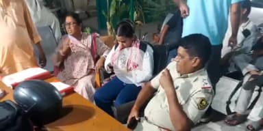 पटना ग्रामीण: जेडी वूमेन'एस कॉलेज में एडमिशन कराने आई महिला से बाइक सवार बदमाशों ने ₹6 लाख की लॉकेट लूटी