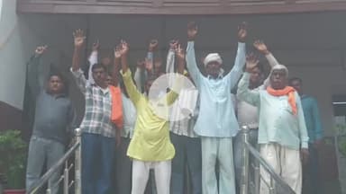 रामपुर: पसियापुरा जनूबी के दर्जनों लोगों ने सरकारी संपत्ति पर अवैध कब्जा करने के मामले को लेकर डीएम से की कार्रवाई की मांग