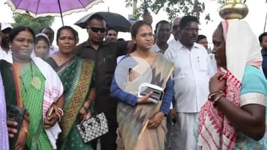 चान्हो: टांगर बाज़ार में कृषि मंत्री शिल्पी नेहा तिर्की ने शेड निर्माण योजना का शिलान्यास किया