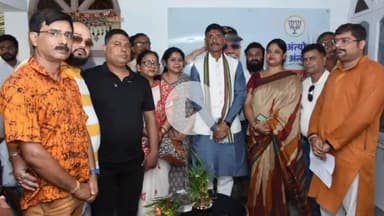 कांके: रांची सांसद संजय सेठ ने रातु रोड स्थित आवास पर लोगों की समस्याएं सुनीं