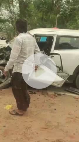 सीकरी: सीकरी के अधिशाषी अधिकारी की गाड़ी को तेज रफ्तार वाहन ने मारी टक्कर, अधिशाषी अधिकारी गंभीर रूप से घायल