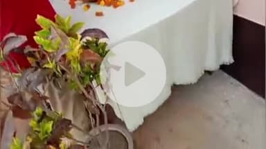 बल्दीराय: हहैना कला गांव में पिता की पुण्यतिथि मनाई गई, गरीबों को वितरण किया गया अंग वस्त्र